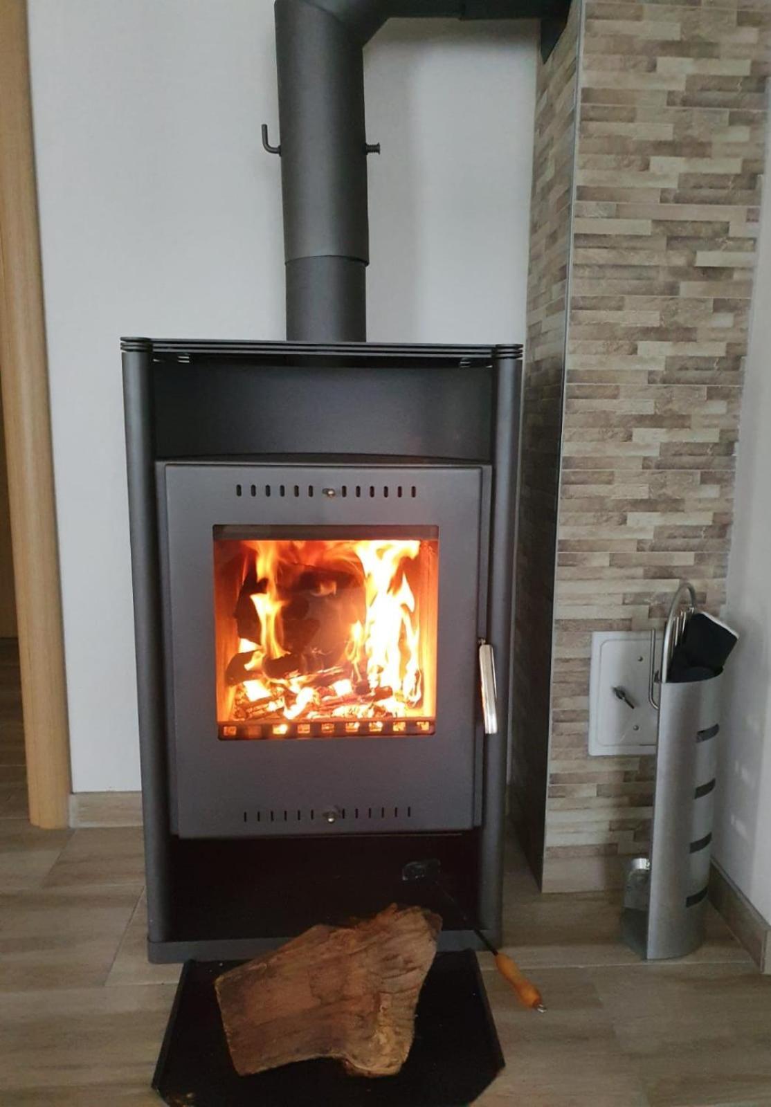 Apartman Potok Ливно Екстериор снимка